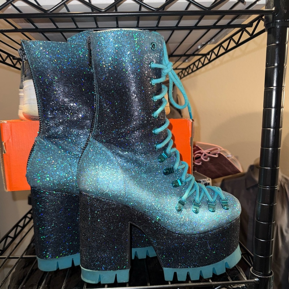 RARE HTF DOLLS KILL CLUB EXX BLUE SPARKLE PLATFORM TRAITOR BOOTS SIZE 9